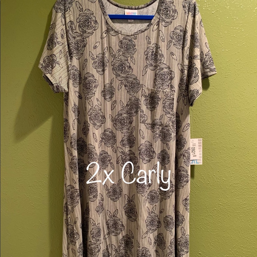 LuLaRoe Rose Carly